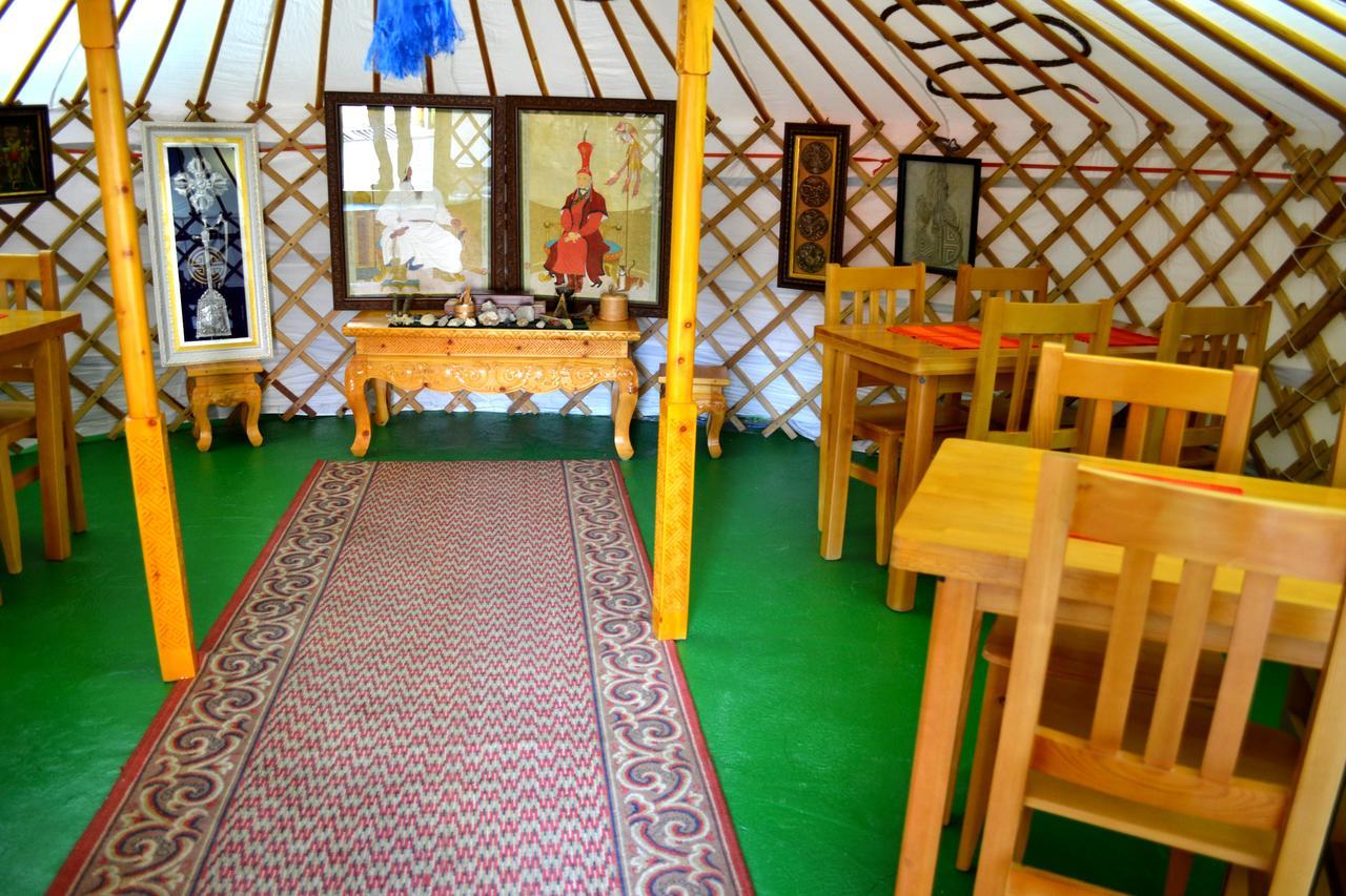 Danista Nomads Tour Hostel Ulaanbaatar Exterior photo